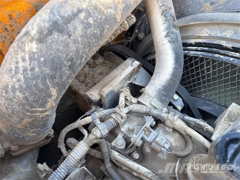 Hitachi ZX135US-5B Pelle Sur Chenilles Tracked Excavator Εκσκαφείς με ερπύστριες