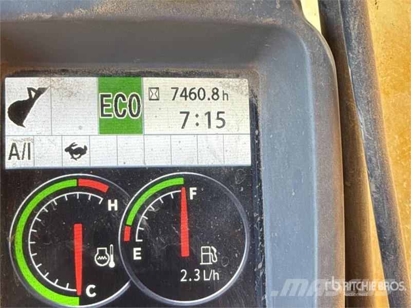 Hitachi ZX135US-5B Pelle Sur Chenilles Tracked Excavator Εκσκαφείς με ερπύστριες
