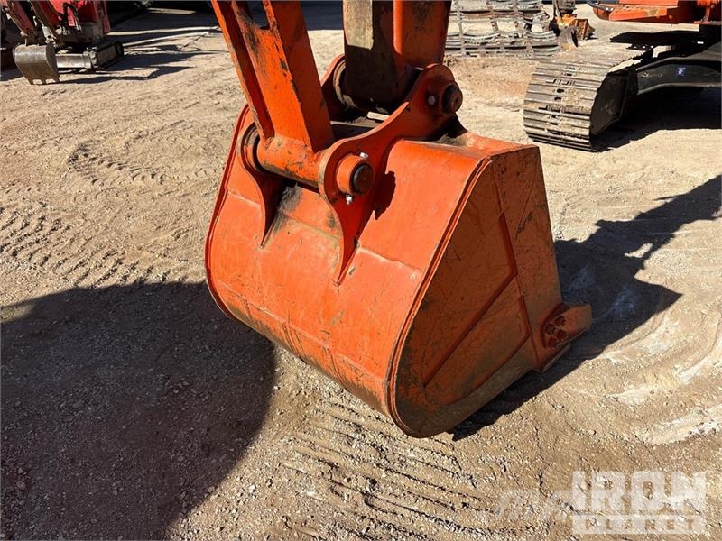 Hitachi ZX135US Tracked Excavator Bageri gusjeničari