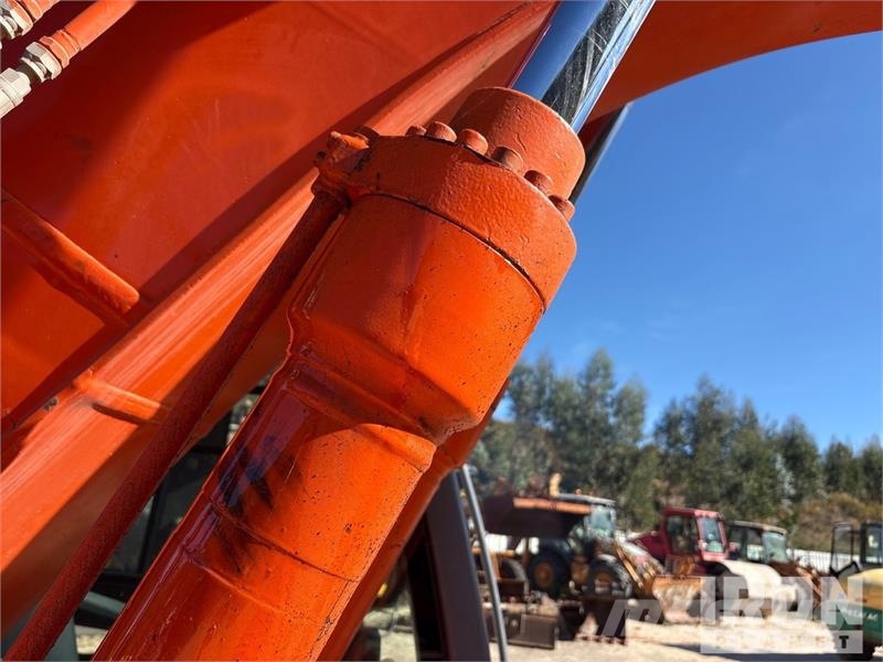 Hitachi ZX135US Tracked Excavator Bageri gusjeničari