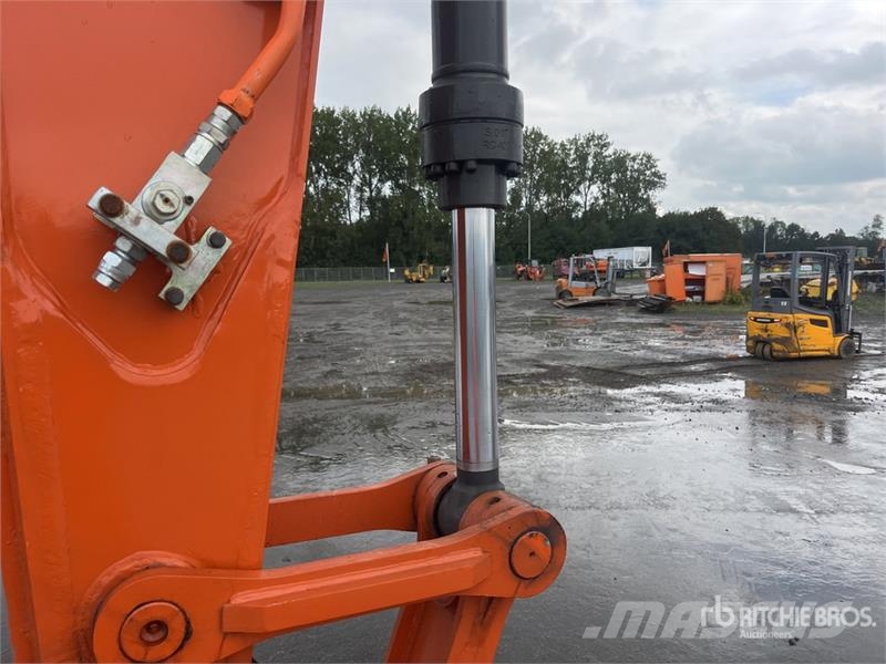 Hitachi ZX140H-GI Tracked Excavator (Unused) Rupsgraafmachines