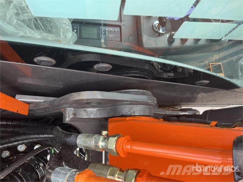 Hitachi ZX140H-GI Tracked Excavator (Unused) Rupsgraafmachines