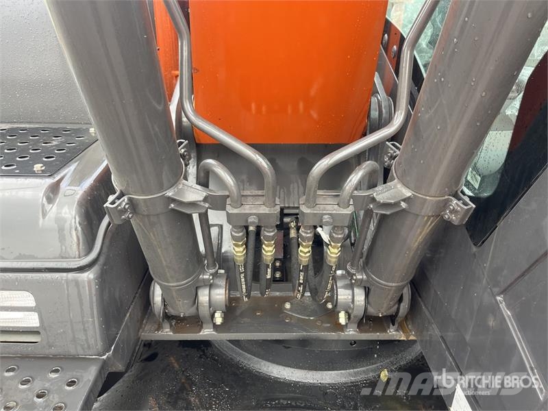 Hitachi ZX140H-GI Tracked Excavator (Unused) Rupsgraafmachines