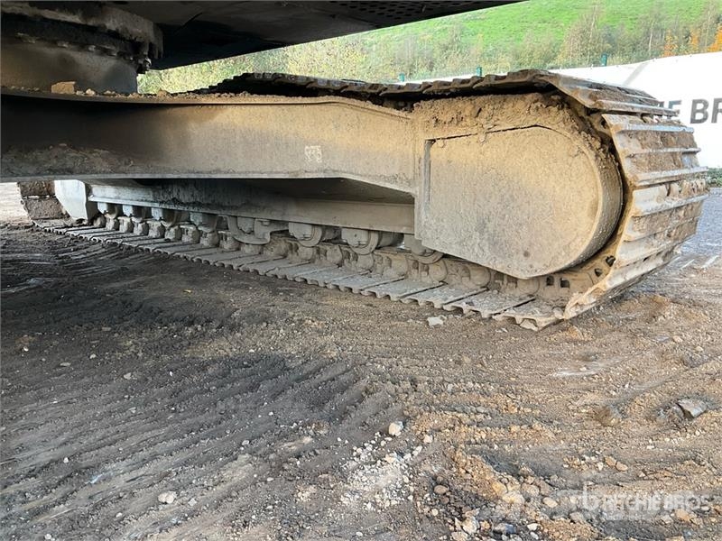 Hitachi ZX210LC-5B Tracked Excavator Gravemaskiner på larvebånd