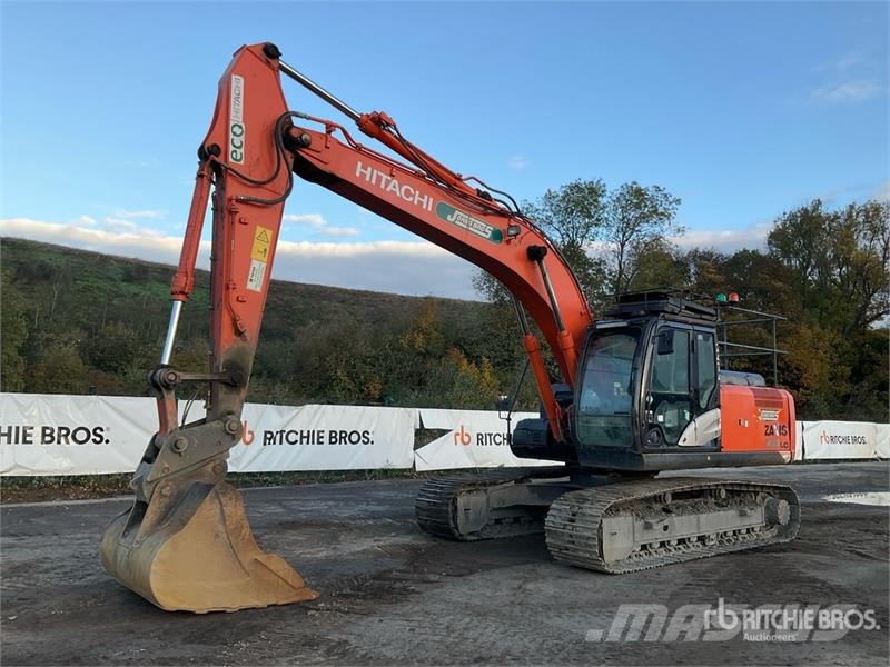 Hitachi ZX210LC-5B Tracked Excavator Gravemaskiner på larvebånd