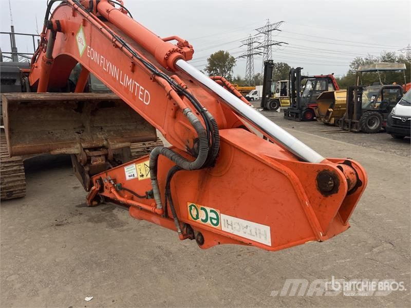 Hitachi ZX210LC-5B Tracked Excavator 履帶式 挖土機/掘鑿機/挖掘機