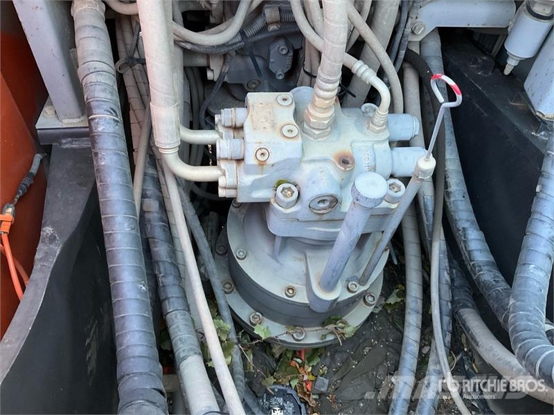 Hitachi ZX210LC-5B Tracked Excavator Gravemaskiner på larvebånd