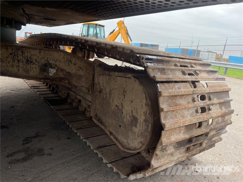 Hitachi ZX210LC-6 Tracked Excavator Gravemaskiner på larvebånd