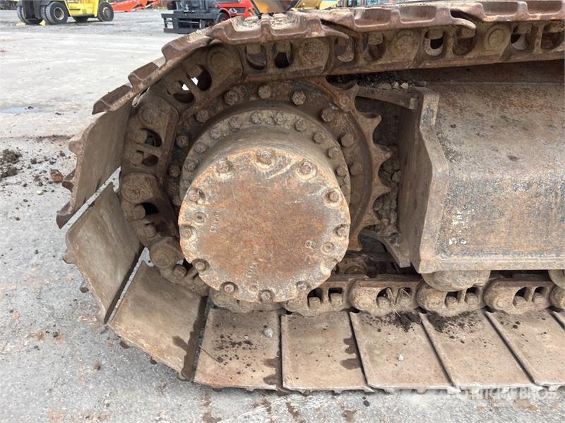 Hitachi ZX210LC-6 Tracked Excavator Gravemaskiner på larvebånd