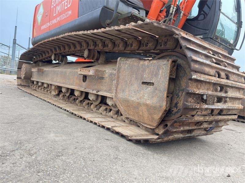 Hitachi ZX210LC-6 Tracked Excavator Gravemaskiner på larvebånd