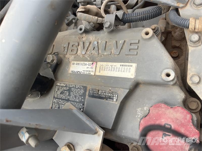 Hitachi ZX210LC-6 Tracked Excavator Gravemaskiner på larvebånd