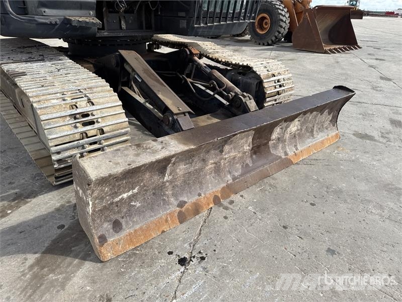 Hitachi ZX225USLC-6 Escavatori cingolati