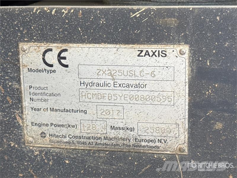 Hitachi ZX225USLC-6 Escavatori cingolati