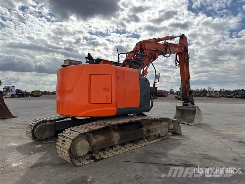 Hitachi ZX225USLC-6 Escavatori cingolati