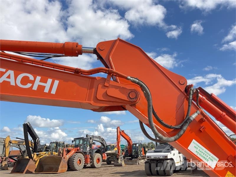 Hitachi ZX225USLC-7 Tracked Excavator Bageri gusjeničari