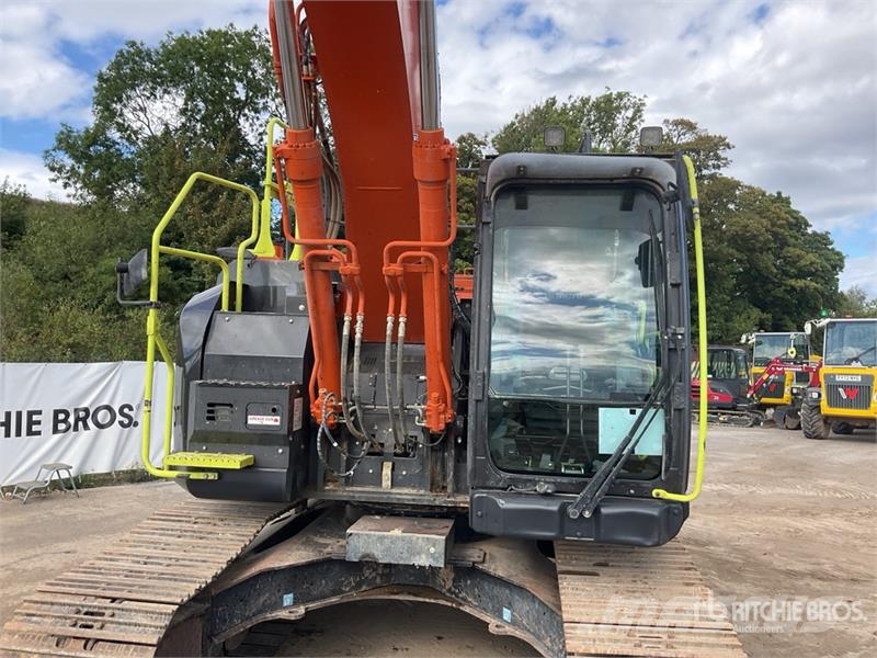 Hitachi ZX225USLC-7 Tracked Excavator Bageri gusjeničari