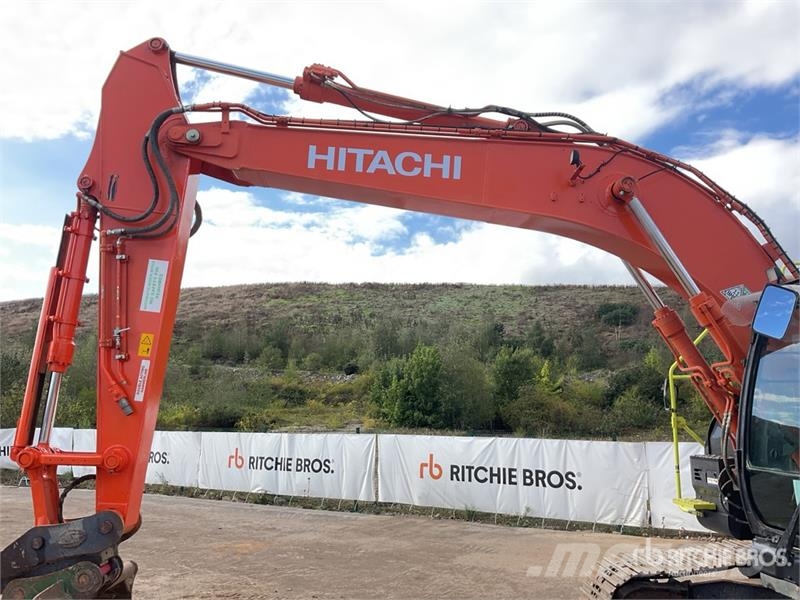 Hitachi ZX225USLC-7 Tracked Excavator Bageri gusjeničari
