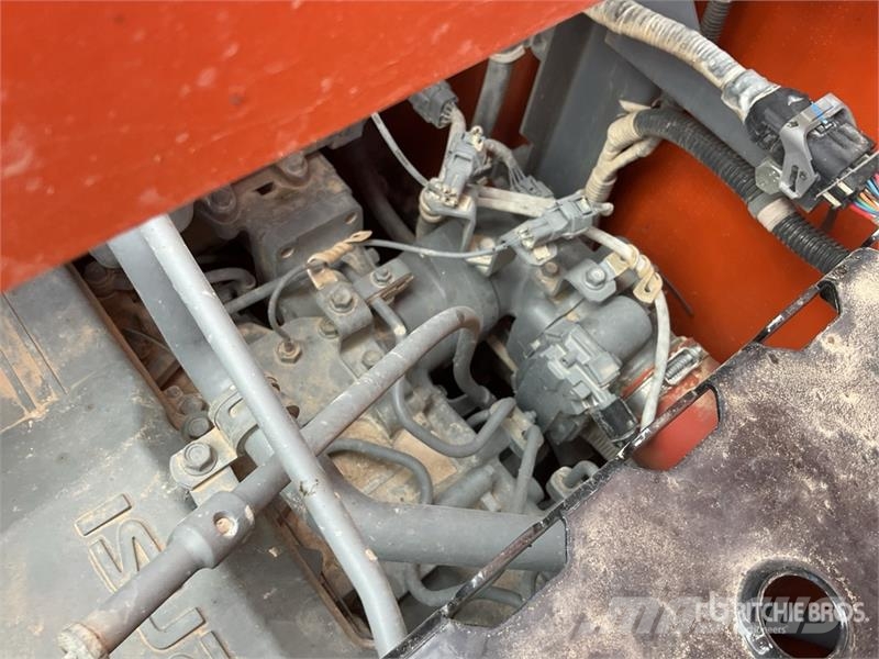 Hitachi ZX225USLC-7 Tracked Excavator Bageri gusjeničari