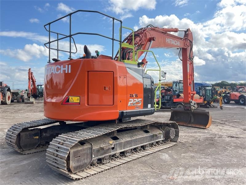 Hitachi ZX225USLC-7 Tracked Excavator Bageri gusjeničari