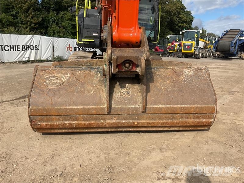 Hitachi ZX225USLC-7 Tracked Excavator Bageri gusjeničari