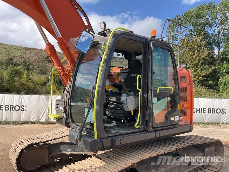 Hitachi ZX225USLC-7 Tracked Excavator Bageri gusjeničari