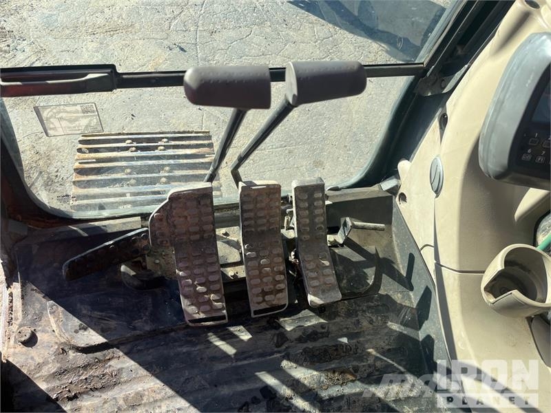 Hitachi ZX250LCN-3 Tracked Excavator حفارات زحافة