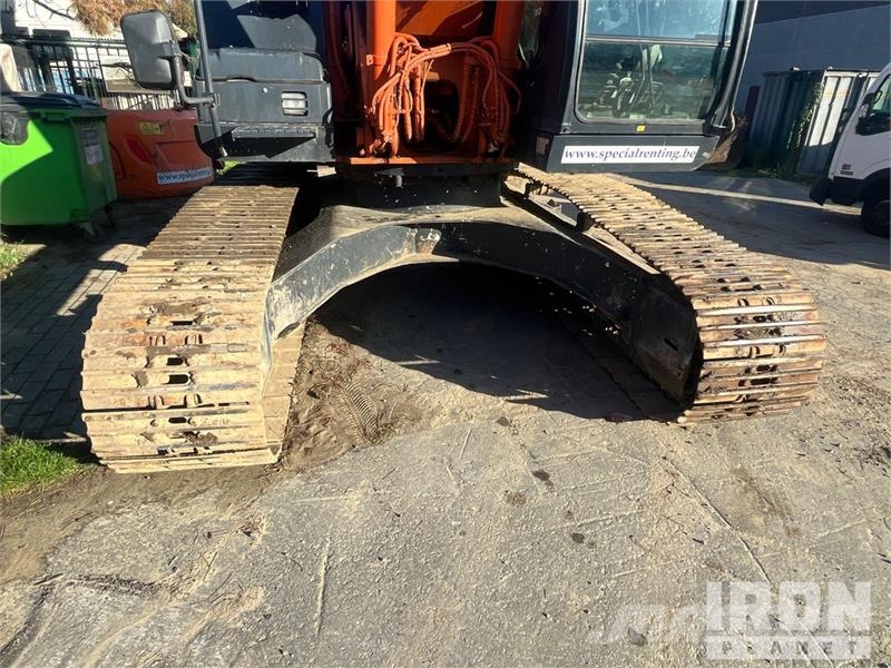 Hitachi ZX250LCN-3 Tracked Excavator حفارات زحافة