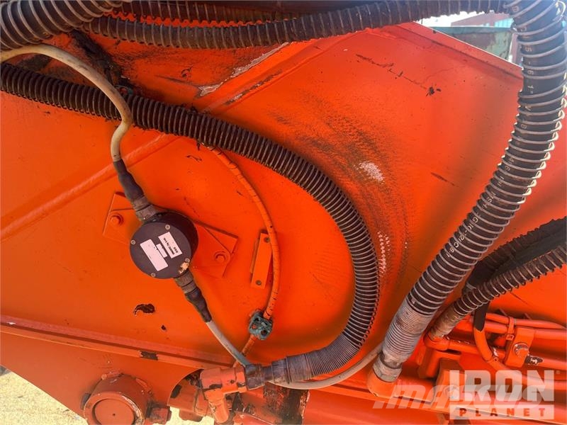 Hitachi ZX250LCN-3 Tracked Excavator حفارات زحافة