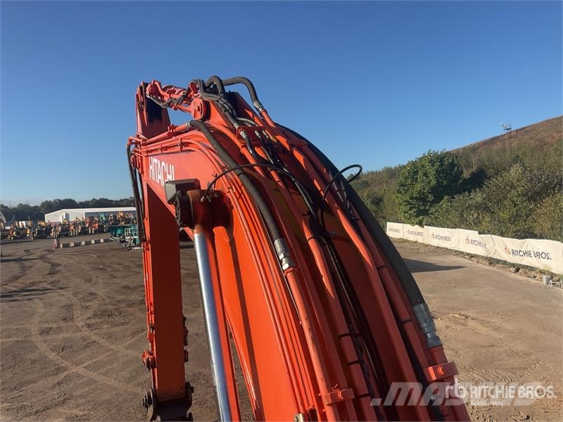 Hitachi ZX300LC-6 Tracked Excavator Bageri guseničari
