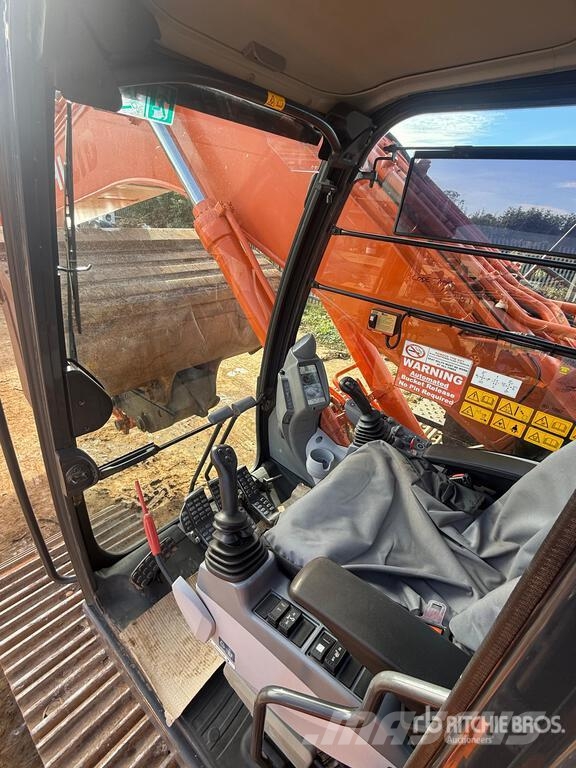 Hitachi ZX300LC-6 Tracked Excavator Crawler excavators