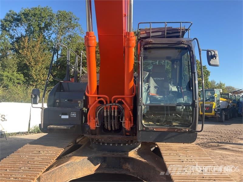 Hitachi ZX300LC-6 Tracked Excavator Bageri guseničari