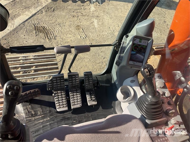 Hitachi ZX300LC-6 Tracked Excavator Bageri guseničari