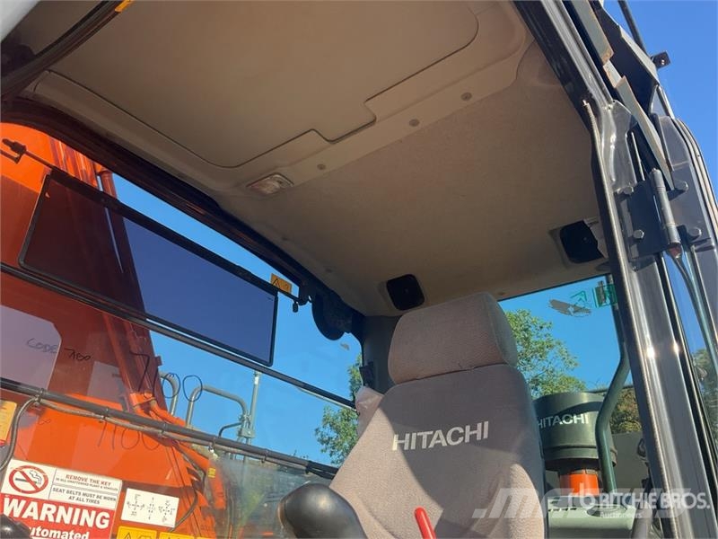 Hitachi ZX300LC-6 Tracked Excavator Bageri guseničari