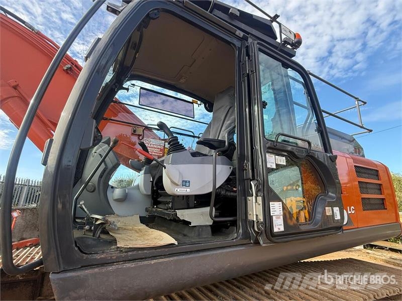 Hitachi ZX300LC-6 Tracked Excavator Crawler excavators