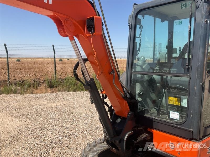 Hitachi ZX33U-5 Mini Excavator 小型挖土機/掘鑿機<7t(小型挖掘機)