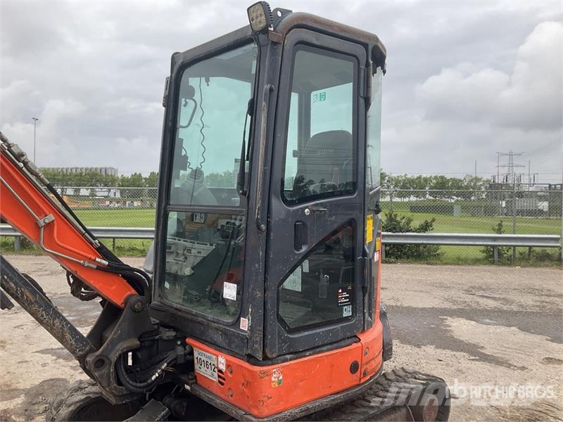 Hitachi ZX33U-5A CLR Mini Excavator Mini excavatoare < 7t