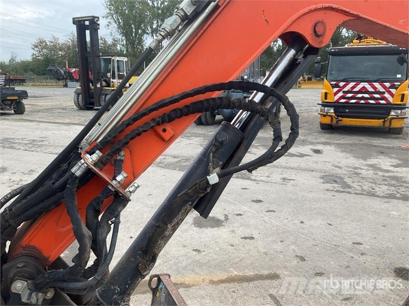 Hitachi ZX33U-5A CLR Mini Excavator Mini excavatoare < 7t
