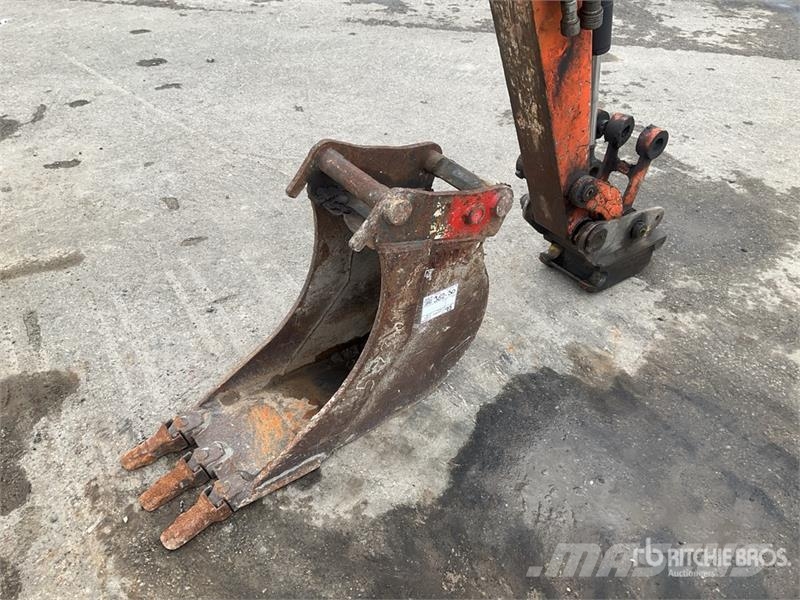 Hitachi ZX33U-5A CLR Mini Excavator Mini excavatoare < 7t