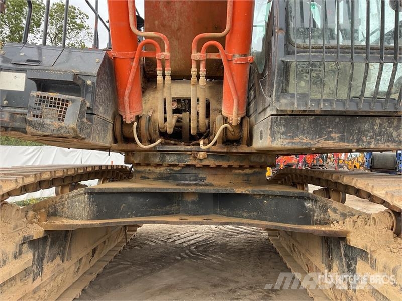 Hitachi ZX350LCH-6 Tracked Excavator Crawler excavators