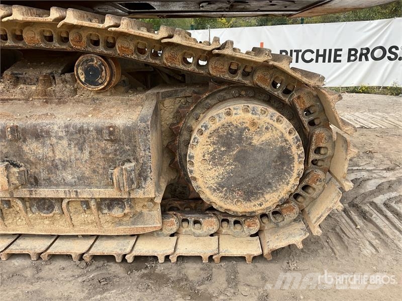 Hitachi ZX350LCH-6 Tracked Excavator Crawler excavators