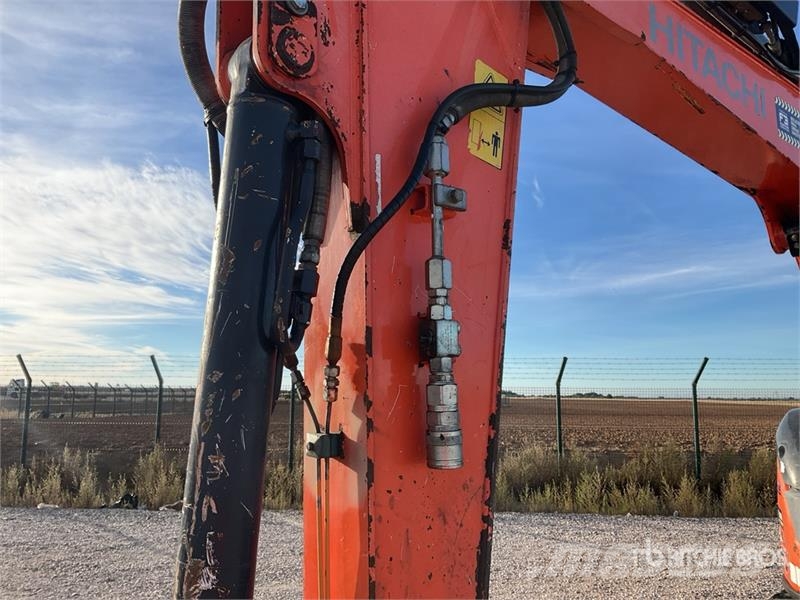 Hitachi ZX55U-5A CLR Mini Excavator حفارات صغيرة أقل من 7 طن (حفارات صغيرة)
