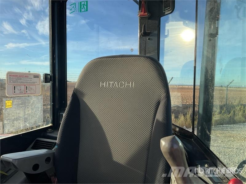 Hitachi ZX55U-5A CLR Mini Excavator حفارات صغيرة أقل من 7 طن (حفارات صغيرة)