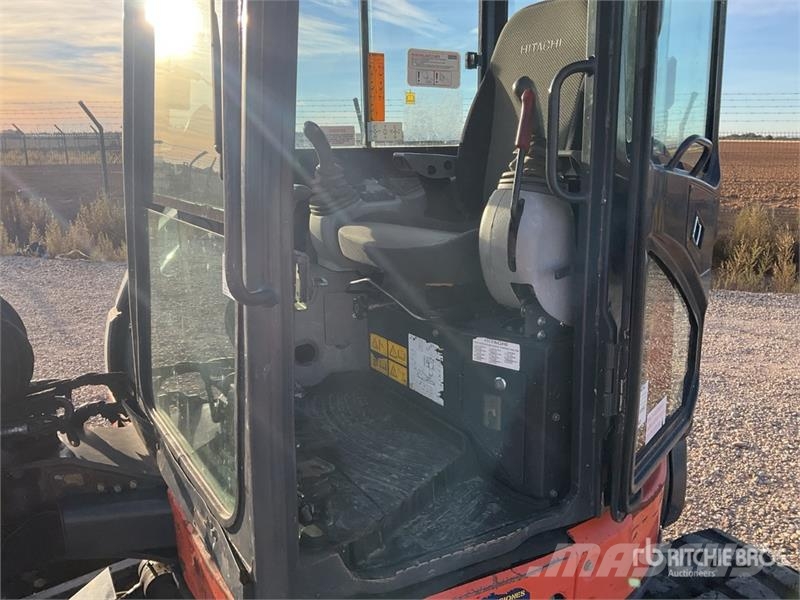 Hitachi ZX55U-5A CLR Mini Excavator حفارات صغيرة أقل من 7 طن (حفارات صغيرة)