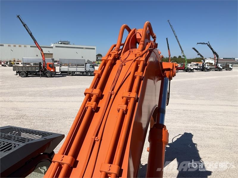Hitachi ZX670LCH-3 Tracked Excavator Bageri gusjeničari