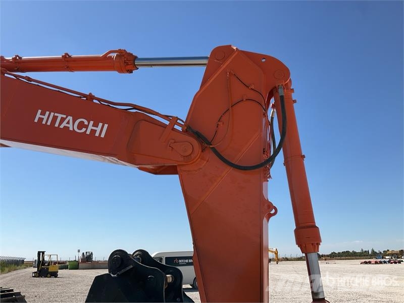 Hitachi ZX670LCH-3 Tracked Excavator Bageri gusjeničari