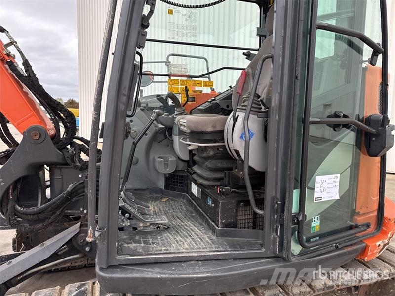 Hitachi ZX85USB-5A Pelle Sur Chenilles Tracked Excavator Lánctalpas kotrók