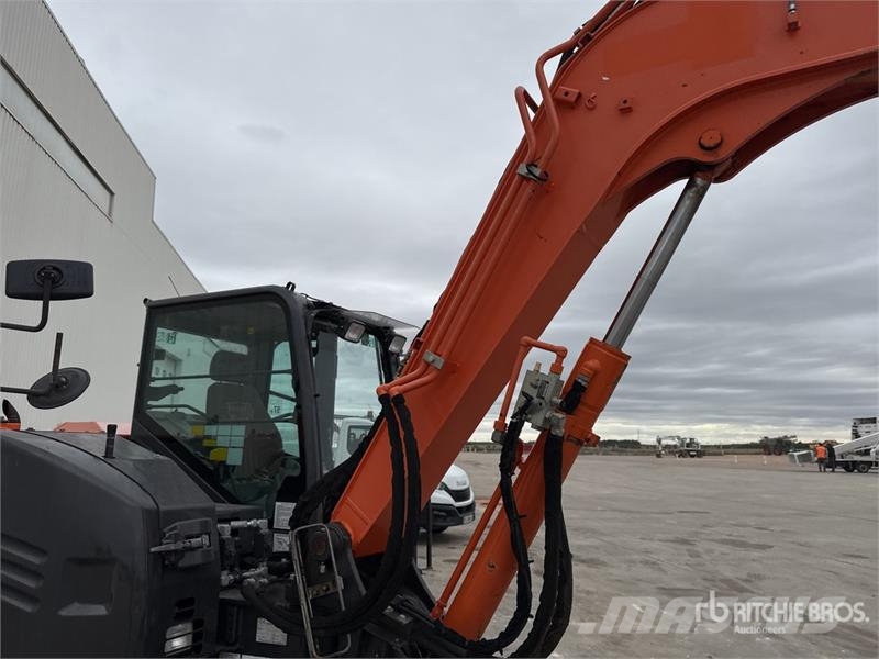 Hitachi ZX85USB-5A Pelle Sur Chenilles Tracked Excavator Lánctalpas kotrók