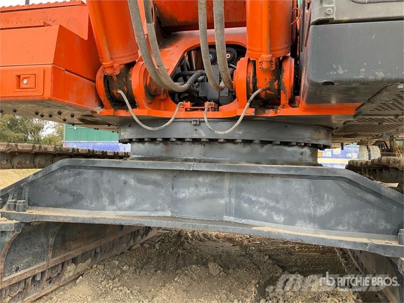 Hitachi ZX870LCH-3 Tracked Excavator Rupsgraafmachines