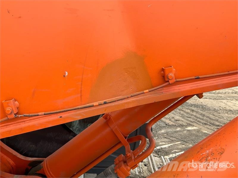 Hitachi ZX870LCH-3 Tracked Excavator Rupsgraafmachines
