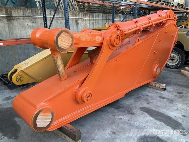 Hitachi ZX870LCR-5B Tracked Excavator Crawler excavators